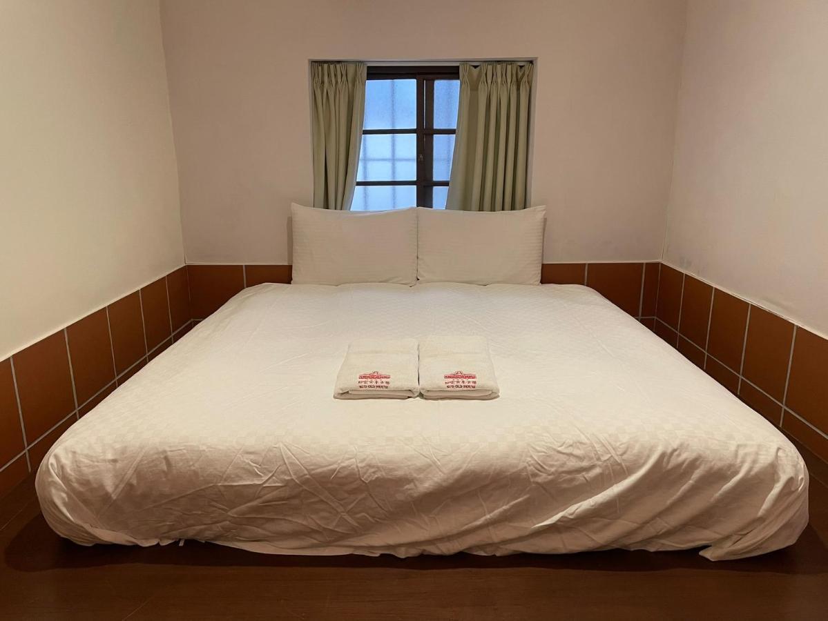 左營蓮潭郭家百年古厝 Hotel Kaohsiung Buitenkant foto