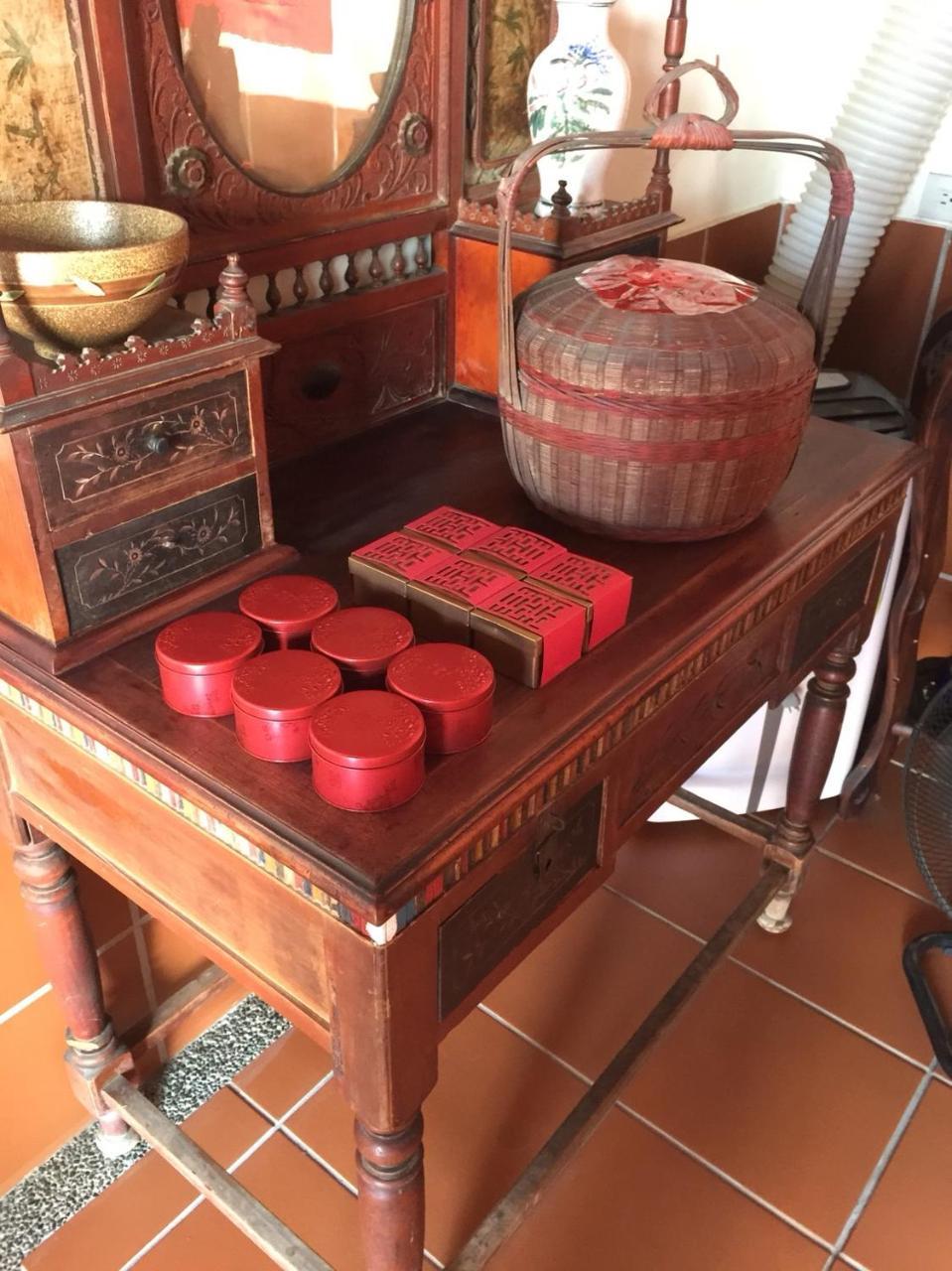 左營蓮潭郭家百年古厝 Hotel Kaohsiung Buitenkant foto